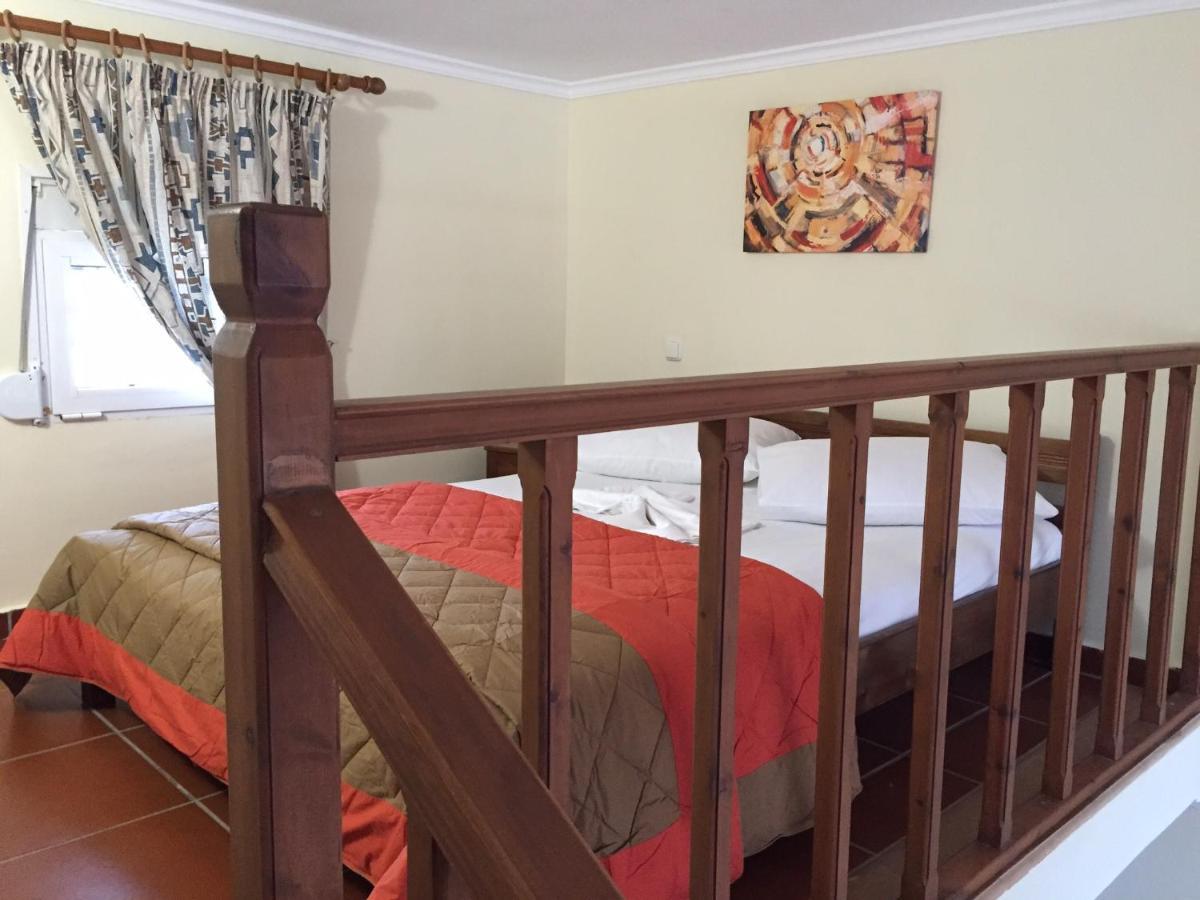 Toulipa Rooms Agia Ermioni Eksteriør billede